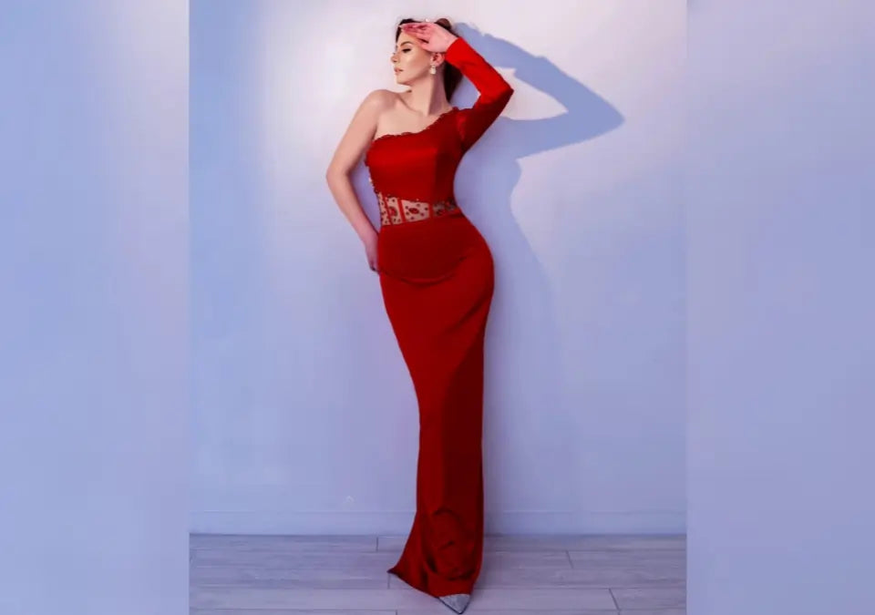 CHARLOTTE RED DRESS image 2