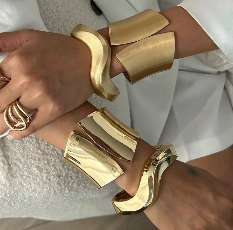 Jewelry & Accessories