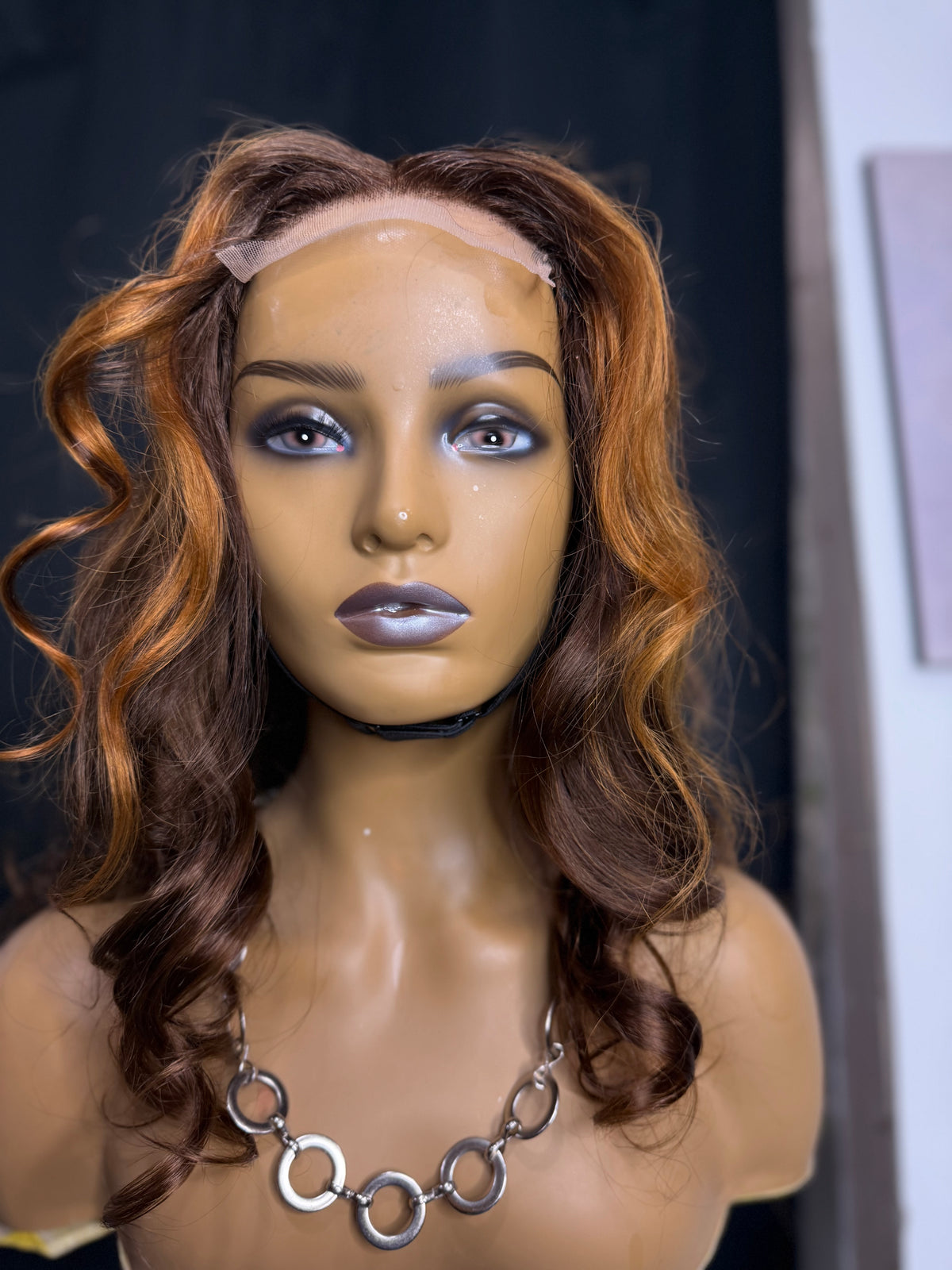 20 Inch Ombre Closure Wig – 20 inch ombre wig with 5x5 closure, view 3 of 5