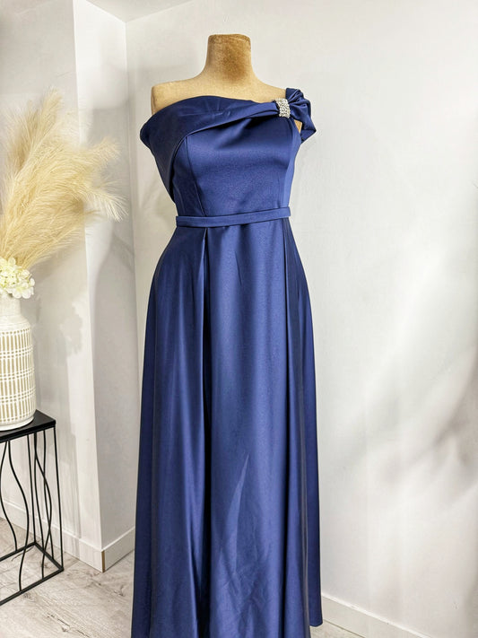 Off shoulder navy blue dress