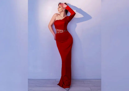 CHARLOTTE RED DRESS image 0