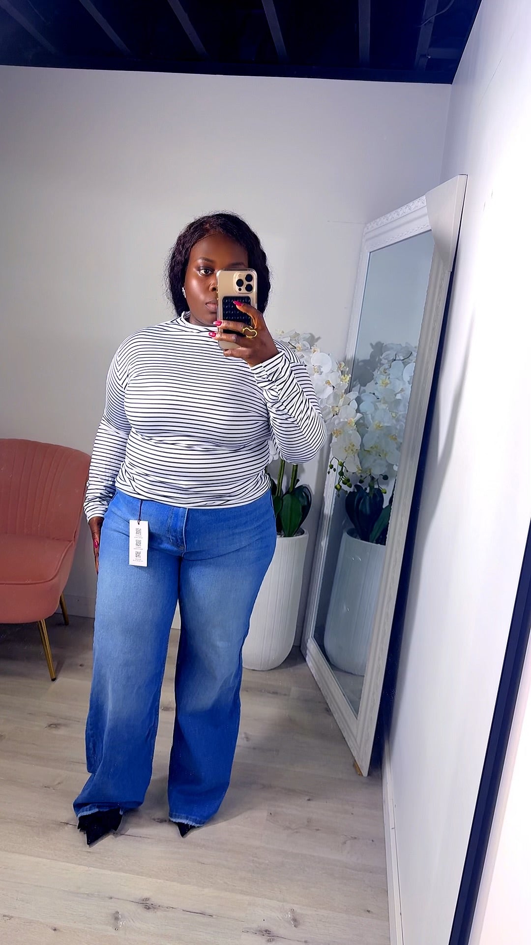 STRAIGHT JEANS