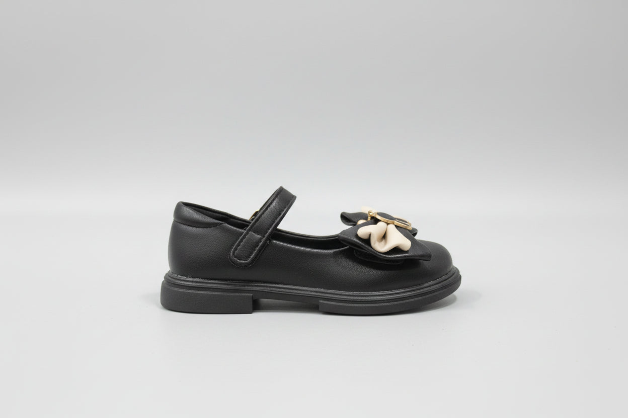 Black Ballet Flats with Bow Detail