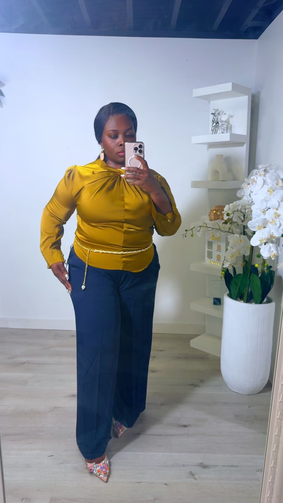 OLIVE TOP &NAVY BLUE  TWO-PIECE SET
