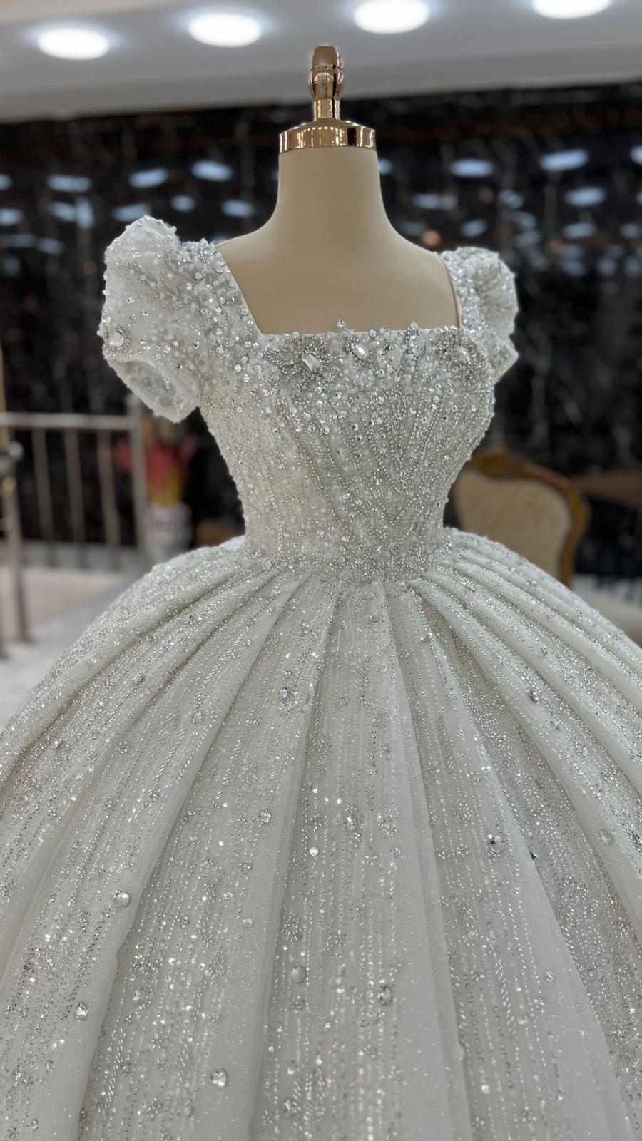 Wedding gown – Rental Wedding Gown #016 by House of TML