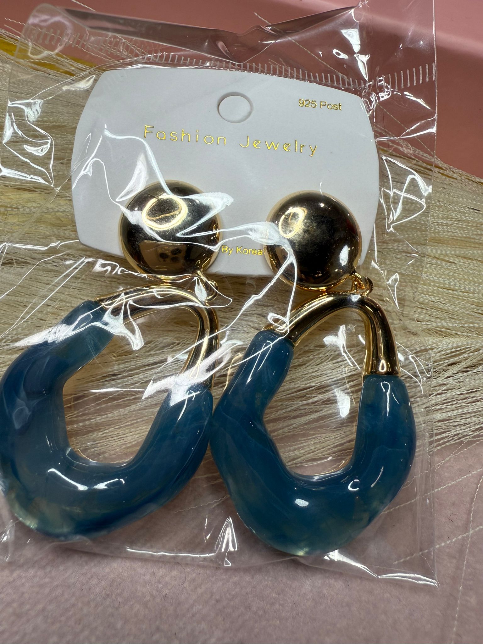 Blush Aura Hoops