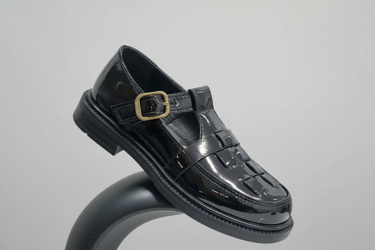 Glossy unisex kids sandal – MiniGlossy Kids Sandal by House of TML
