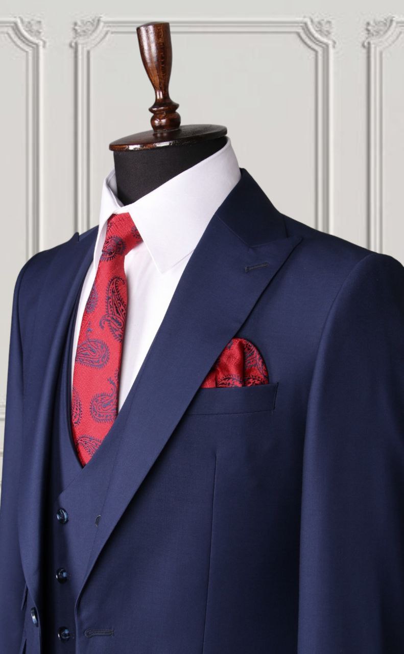 LUXURY MEN SUIT 01 image